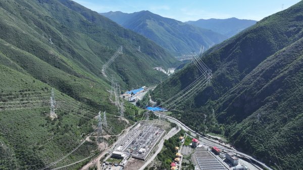 点点策略网 四川电网13项迎峰度夏保供重点工程全部投运